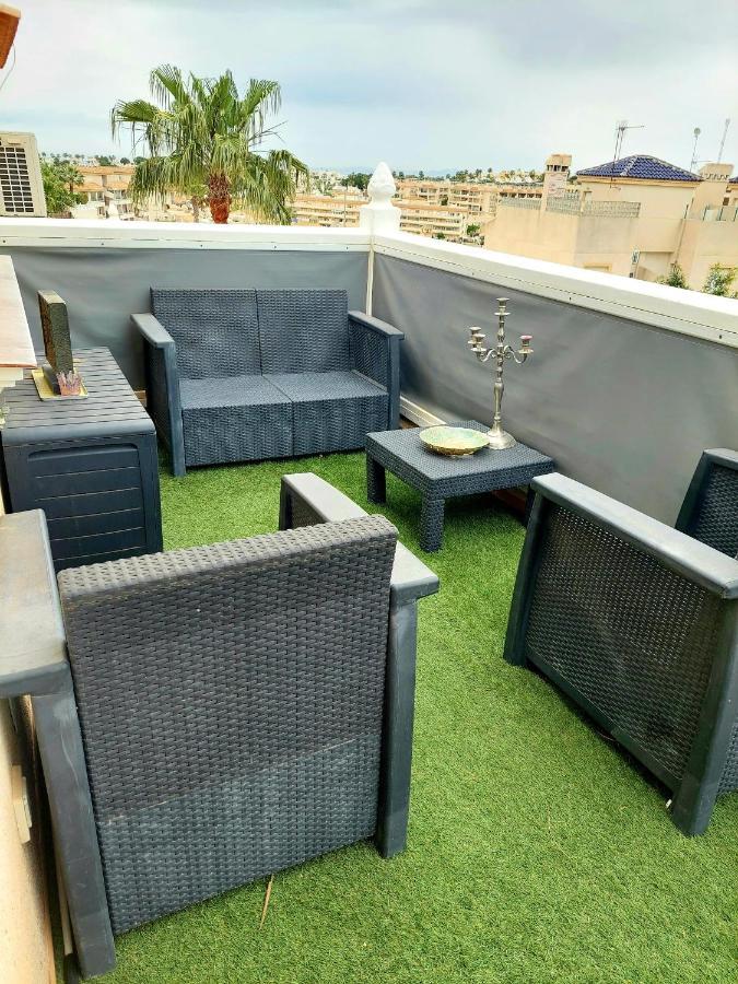 Fabulous Detached Large Villa 5 Bedrooms 3 Bathrooms Backing Onto Villamartin Golf Course Buitenkant foto
