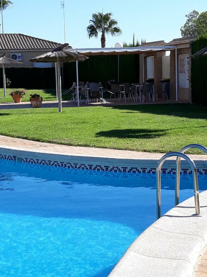 Fabulous Detached Large Villa 5 Bedrooms 3 Bathrooms Backing Onto Villamartin Golf Course Buitenkant foto